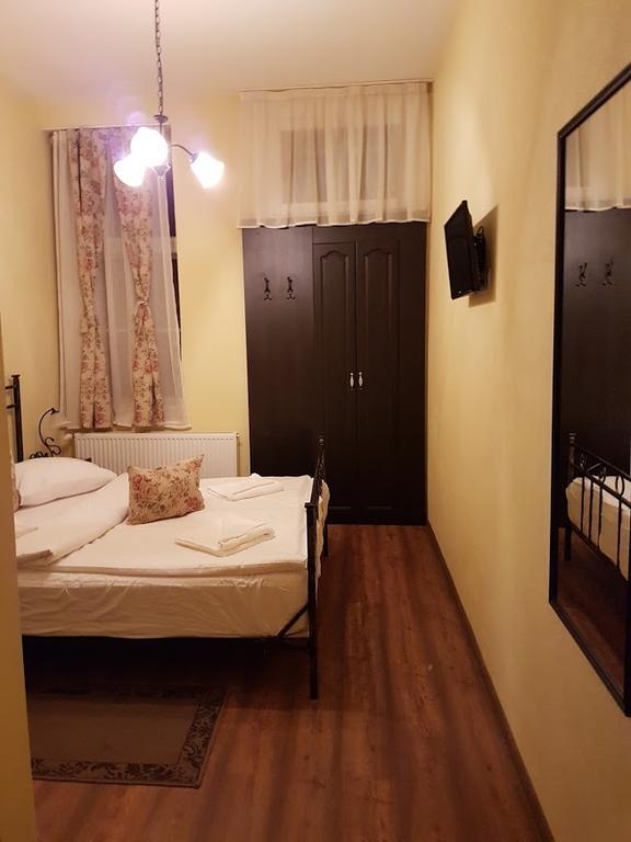 Central Square Studios Sibiu Ngoại thất bức ảnh